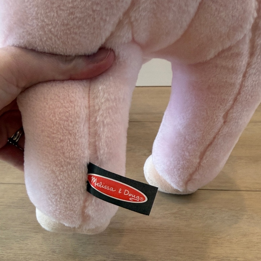 Melissa & Doug Pink Pig Plush giant - Picture 4 of 4